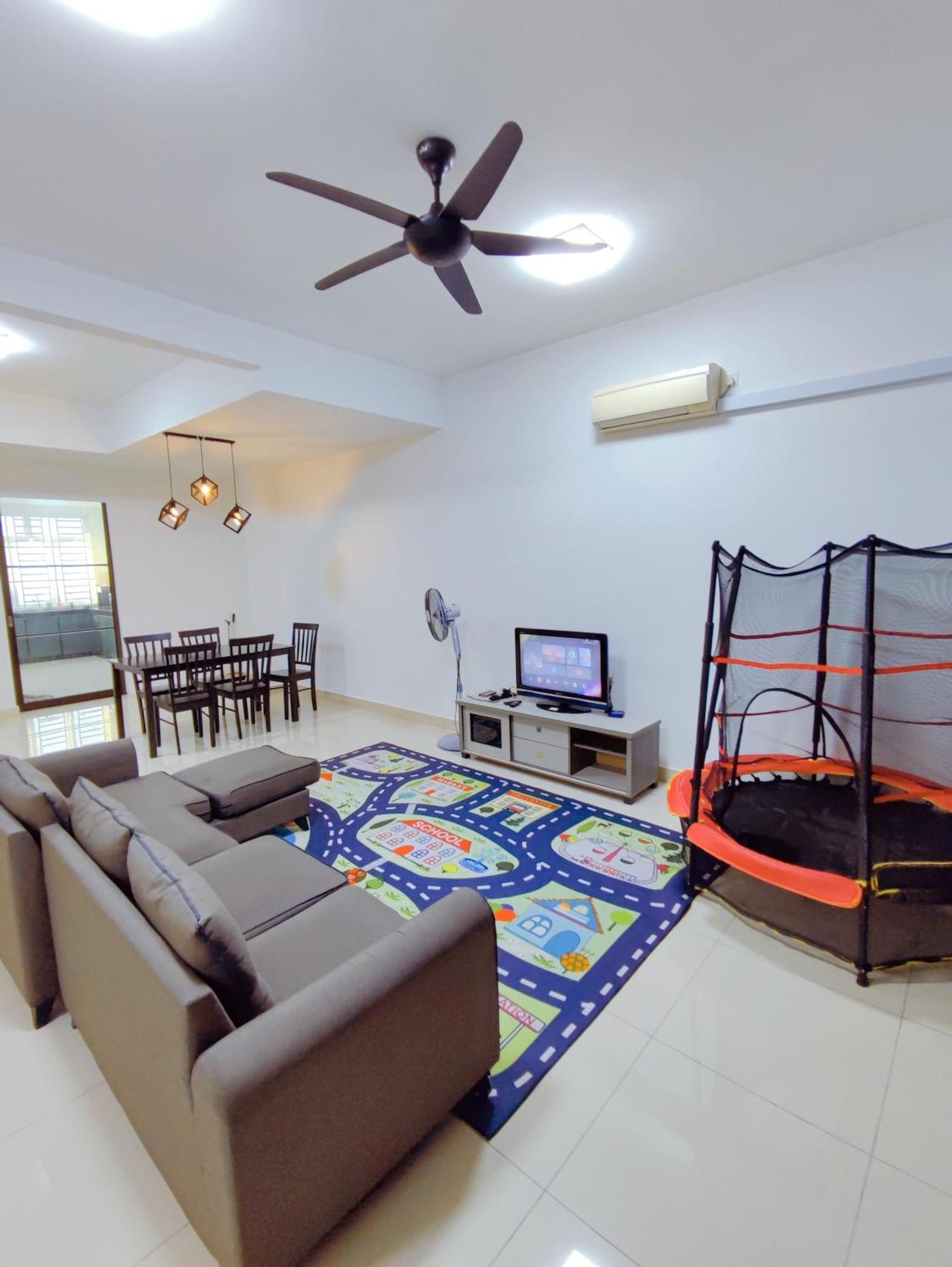 Simply Neat Homestay @ Desaru Harmonia 2 Bagian luar foto