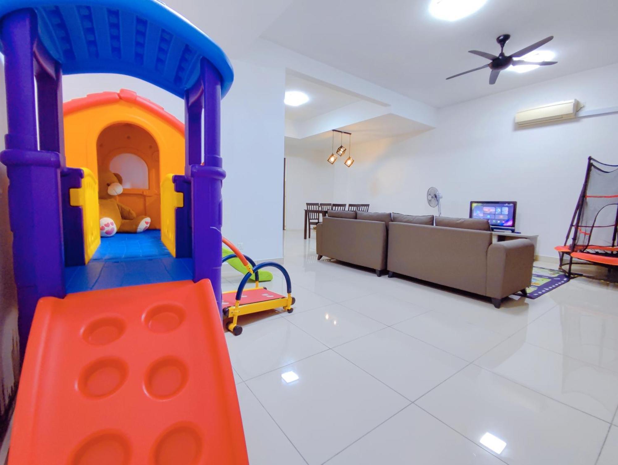 Simply Neat Homestay @ Desaru Harmonia 2 Bagian luar foto